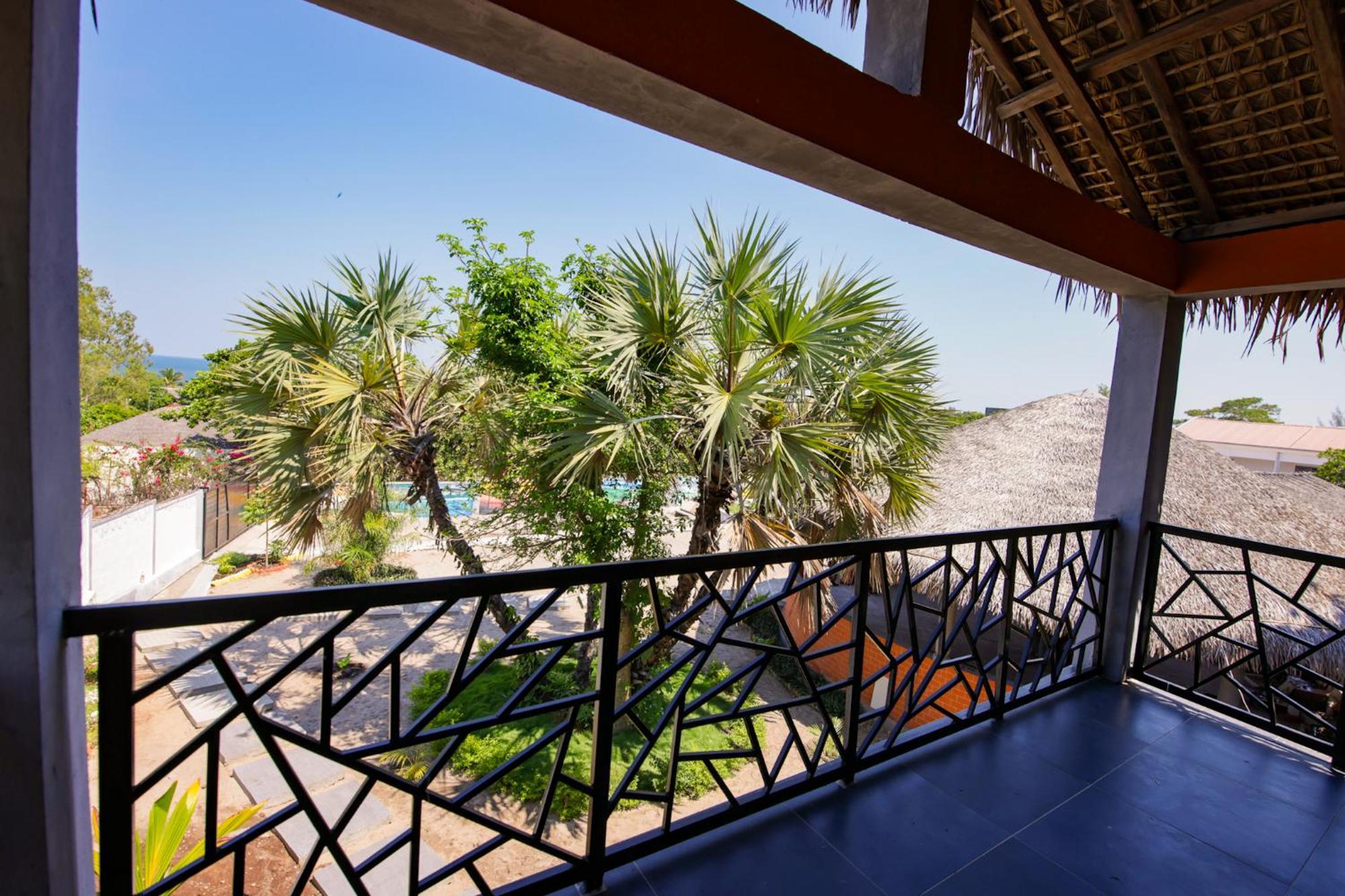 Le Jardin Des Delices Hotel มาฮาจังกา ภายนอก รูปภาพ